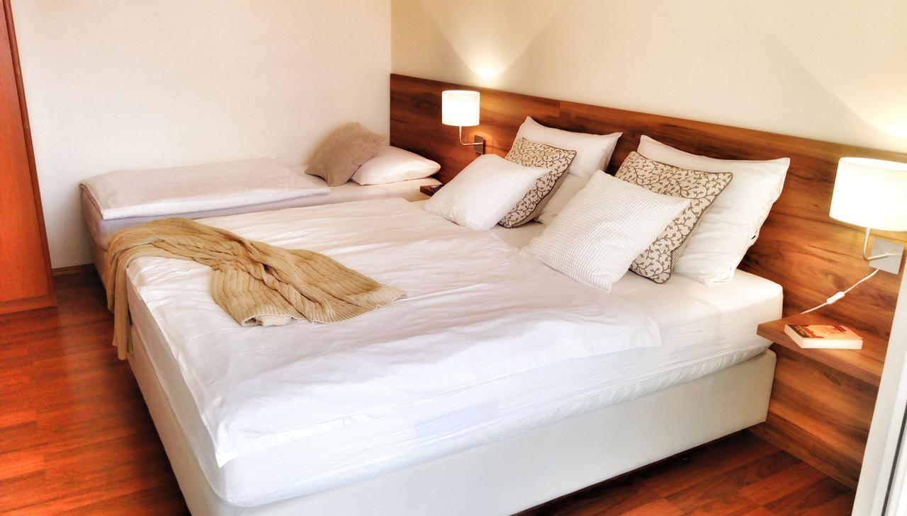 Apartments Kovacic Malinska Εξωτερικό φωτογραφία